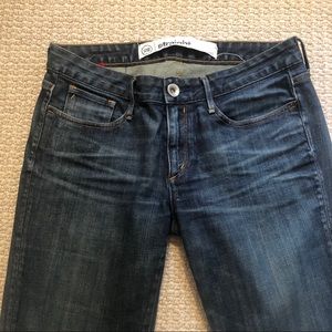 Earnest Sewn Jeans. Straight Leg, Size 28.